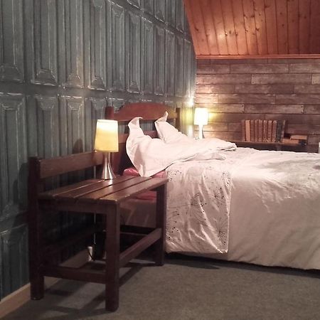 Auberge De Mandrin Dullin Екстер'єр фото