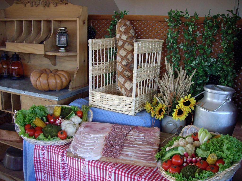 Auberge De Mandrin Dullin Екстер'єр фото